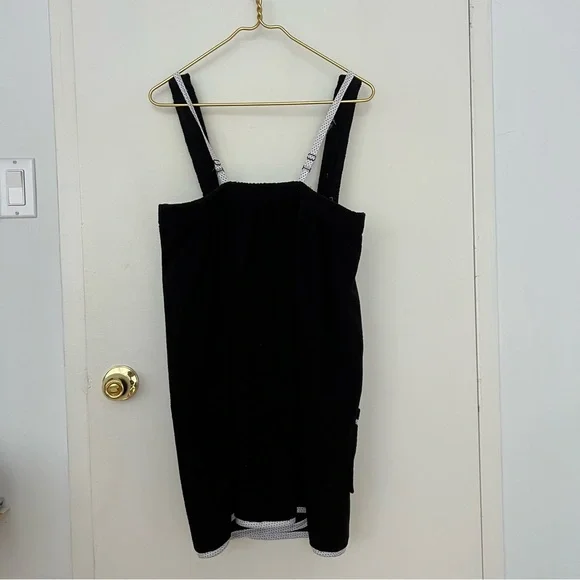 Black Bath Robe - Picture 2 of 2